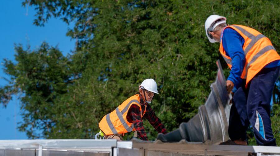Professional residential roofers in Glenvil, NE